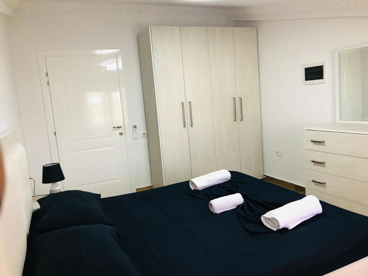 House Center 3 * Elbasan